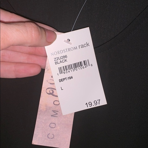 Size large flare sleeve blouse Nordstrom rack - Picture 3 of 4